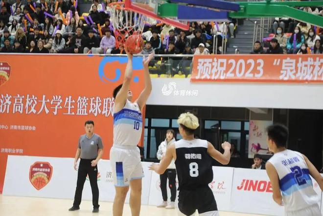 11日，NBA对外宣布，由于一名犹他爵士队球员被初步诊断感染了新冠肺炎，联盟决定从12日开始暂停本赛季的比赛。
